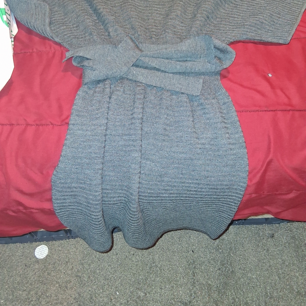 Elegant Gray Knit Dress